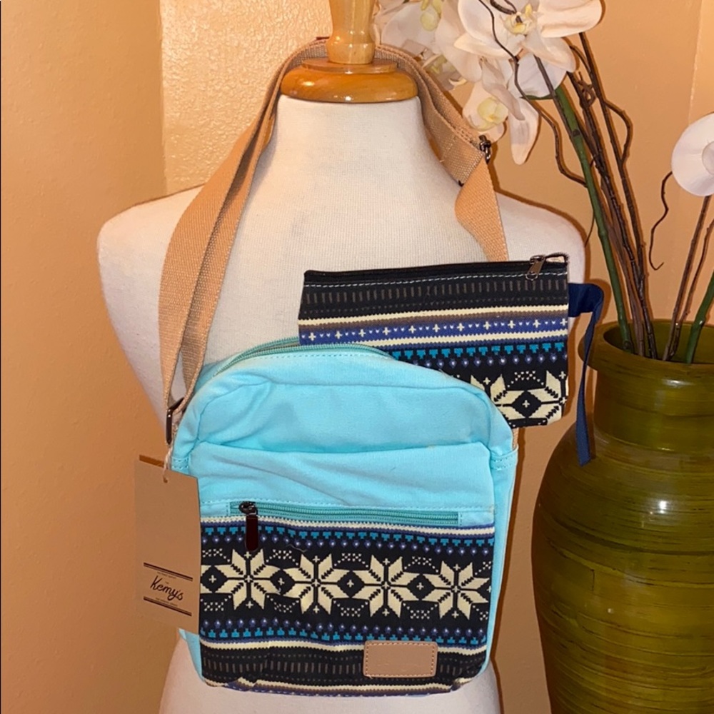 NWT The Kemy’s  crossbody snow purse and wallet